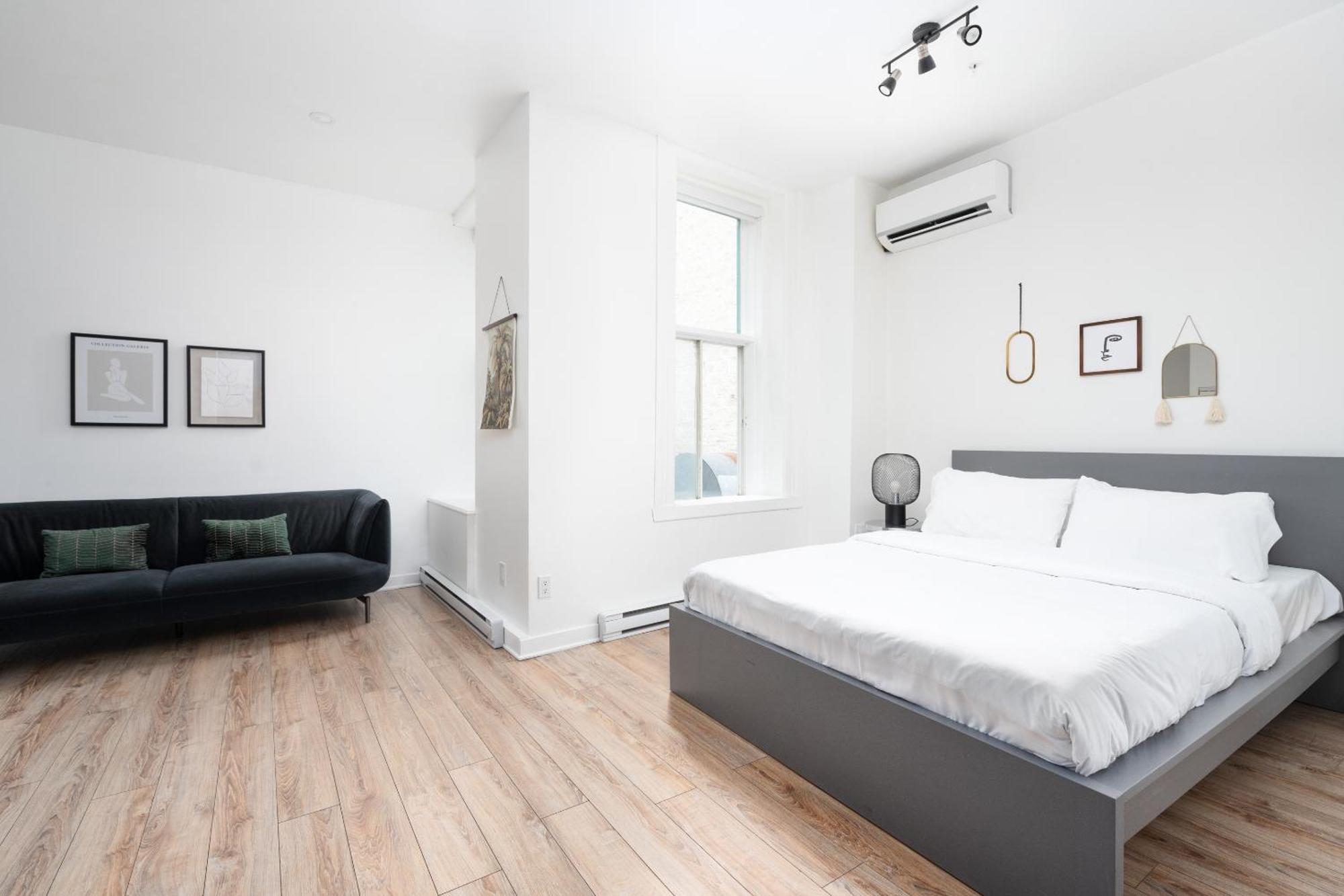 Boutique Lofts Notre Dame - Vieux Montreal Apartment Exterior photo