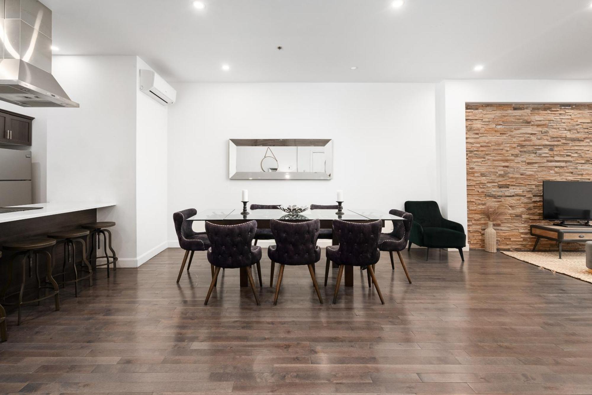 Boutique Lofts Notre Dame - Vieux Montreal Apartment Exterior photo