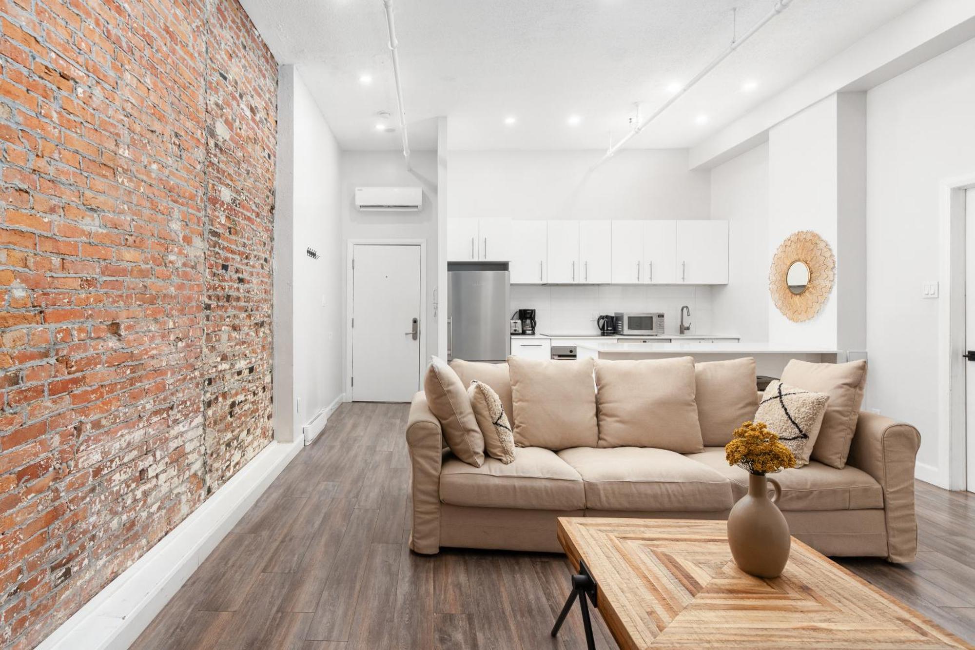 Boutique Lofts Notre Dame - Vieux Montreal Apartment Exterior photo